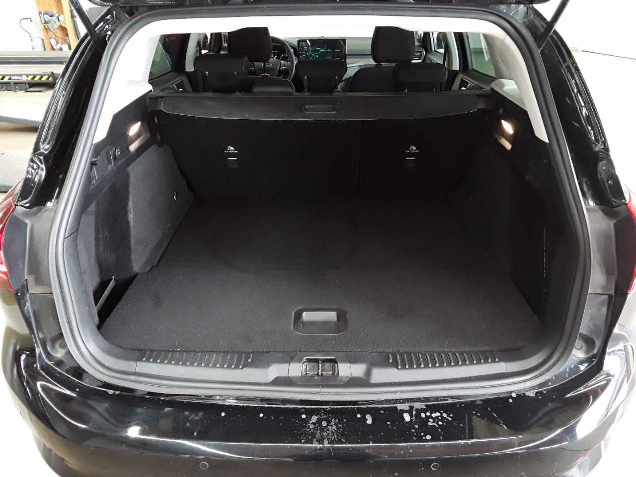 Ford Focus Turnier 1.5 EcoBlue Start-Stopp-System Aut. TITANIUM 8
