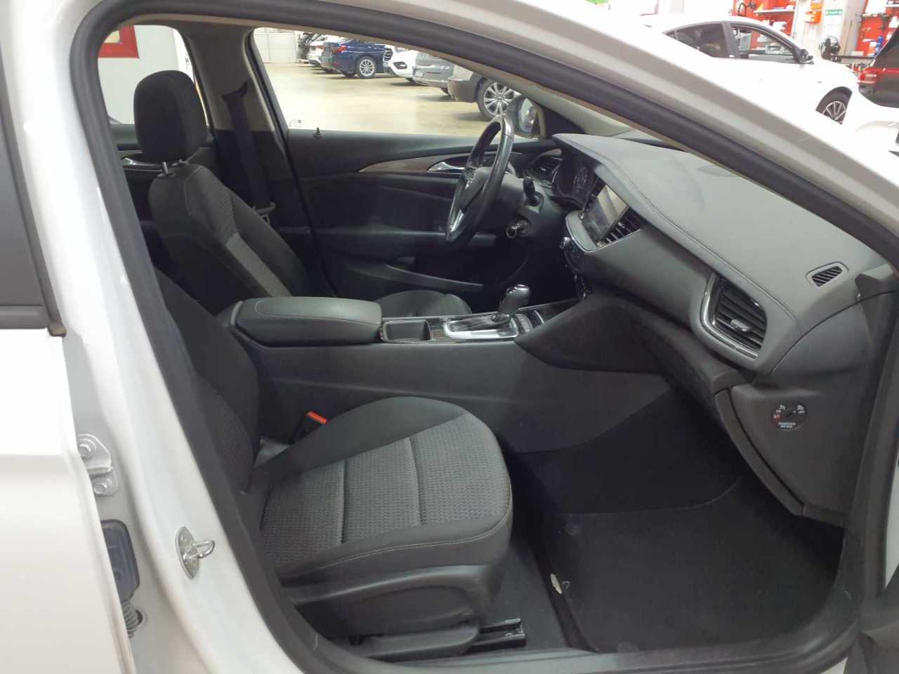 Opel Insignia Sports Tourer 2.0 Diesel Aut. Business Edition 11