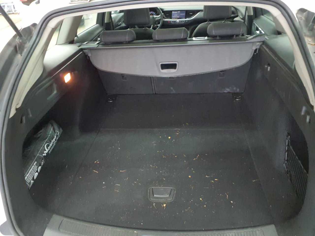 Opel Insignia Sports Tourer 2.0 Diesel Aut. Business Edition 9