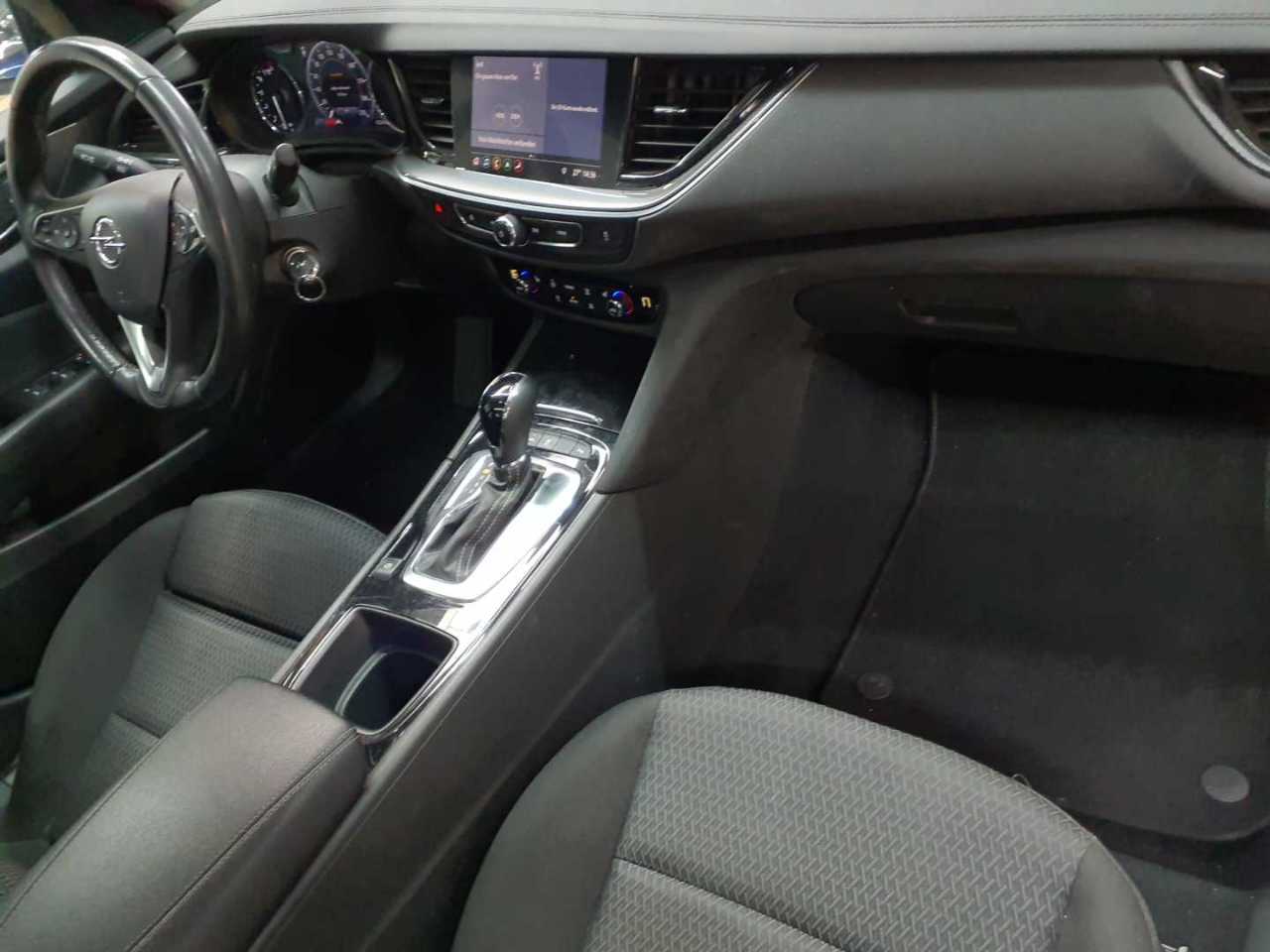Opel Insignia Sports Tourer 2.0 Diesel Aut. Business Edition 12