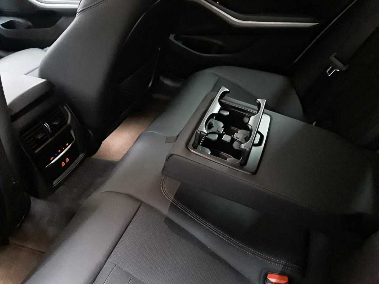 Bmw 318d Touring Aut. 8