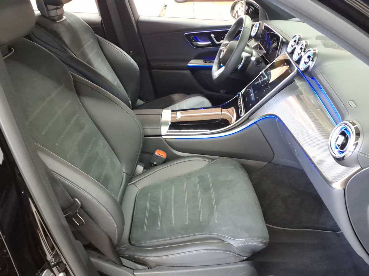 Mercedes-Benz GLC 220 d 4Matic 9G-TRONIC Edition AMG Line 11