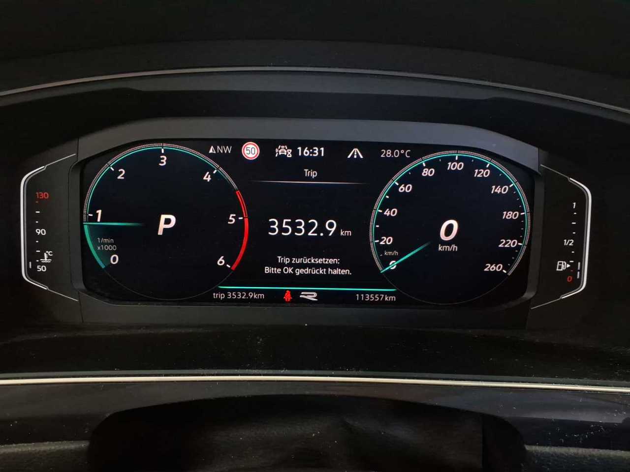 Vw Tiguan Allspace 2.0 TDI SCR 4Motion DSG R-Line 11