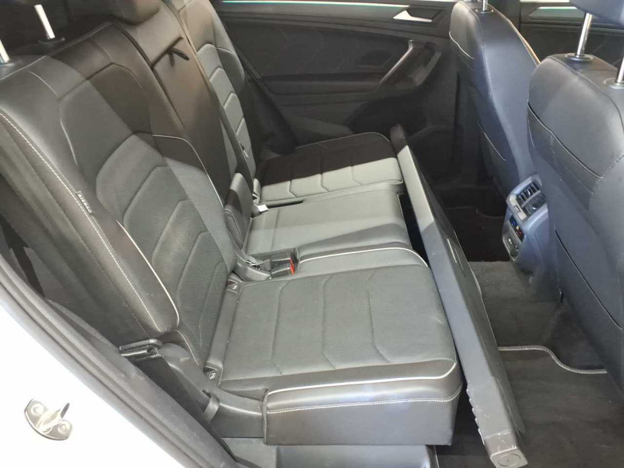 Vw Tiguan Allspace 2.0 TDI SCR 4Motion DSG R-Line 14