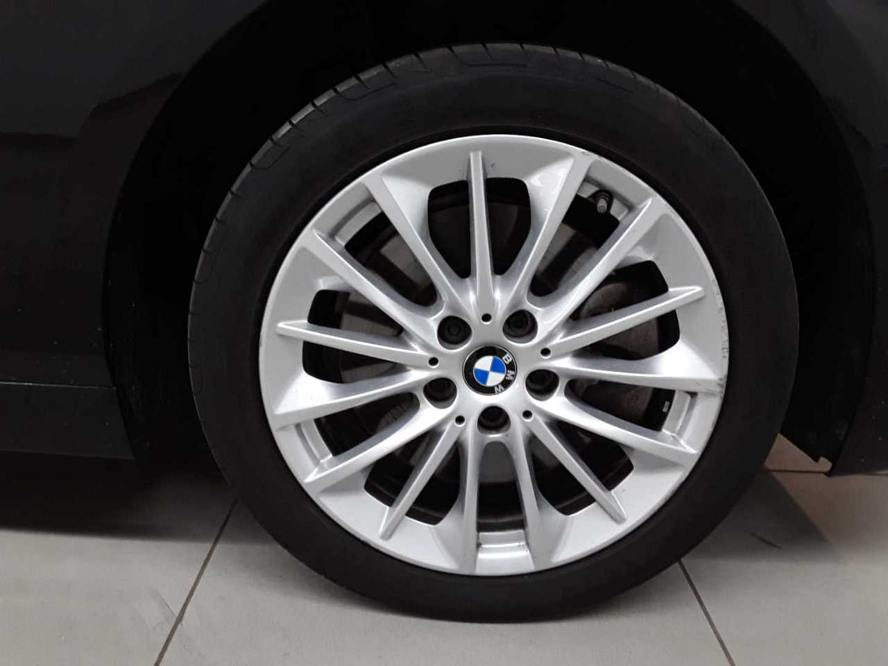 Bmw 120i Aut. Advantage 11