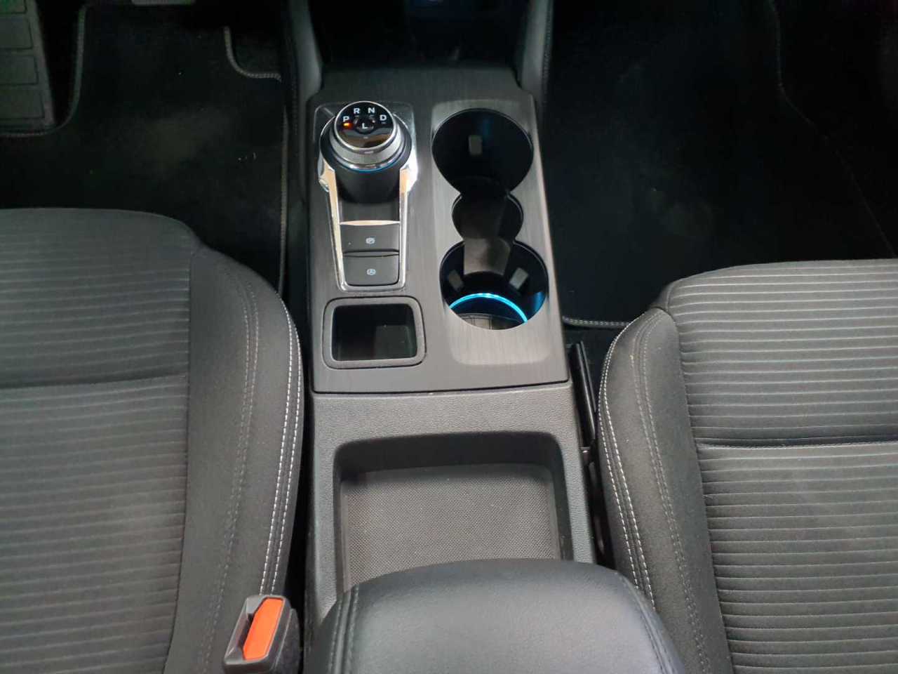 Ford Focus Turnier 1.5 EcoBlue Start-Stopp-System Aut. TITANIUM X 7