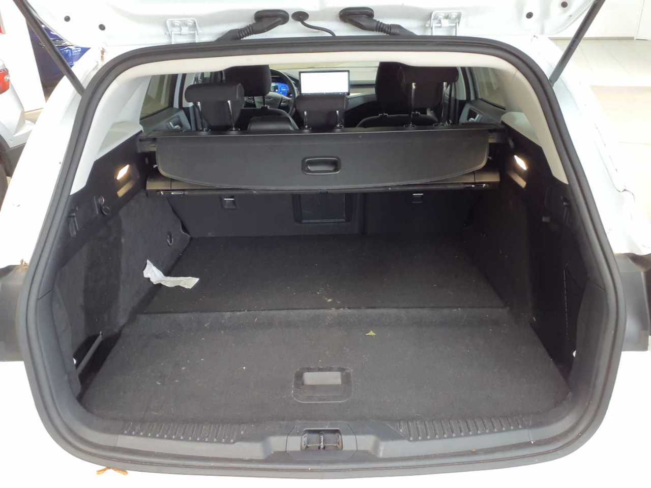 Ford Focus Turnier 1.5 EcoBlue Start-Stopp-System Aut. TITANIUM X 10