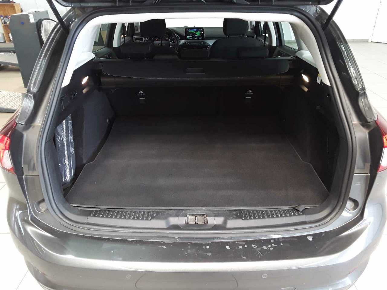 Ford Focus Turnier 1.5 EcoBlue Start-Stopp-System Aut. COOL&CONNECT 8