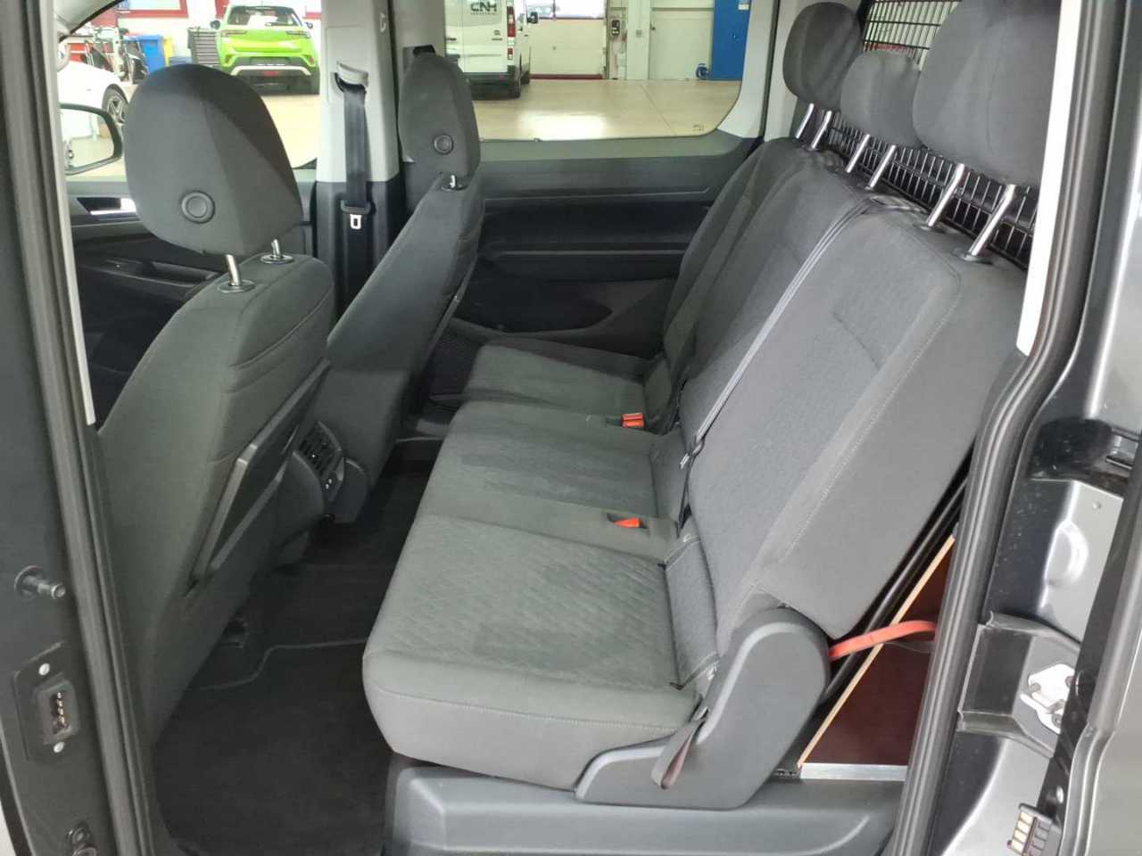 Vw Caddy 2.0 TDI BMT (7-Si.) DSG Life Maxi 14