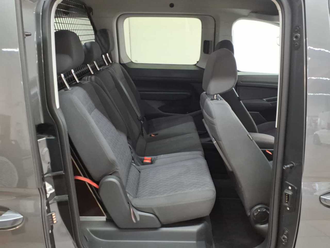 Vw Caddy 2.0 TDI BMT (7-Si.) DSG Life Maxi 13
