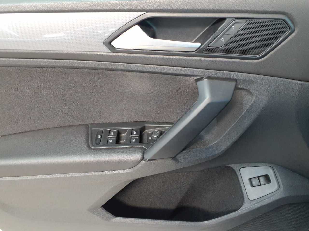 Vw Tiguan 2.0 TDI SCR Life 4