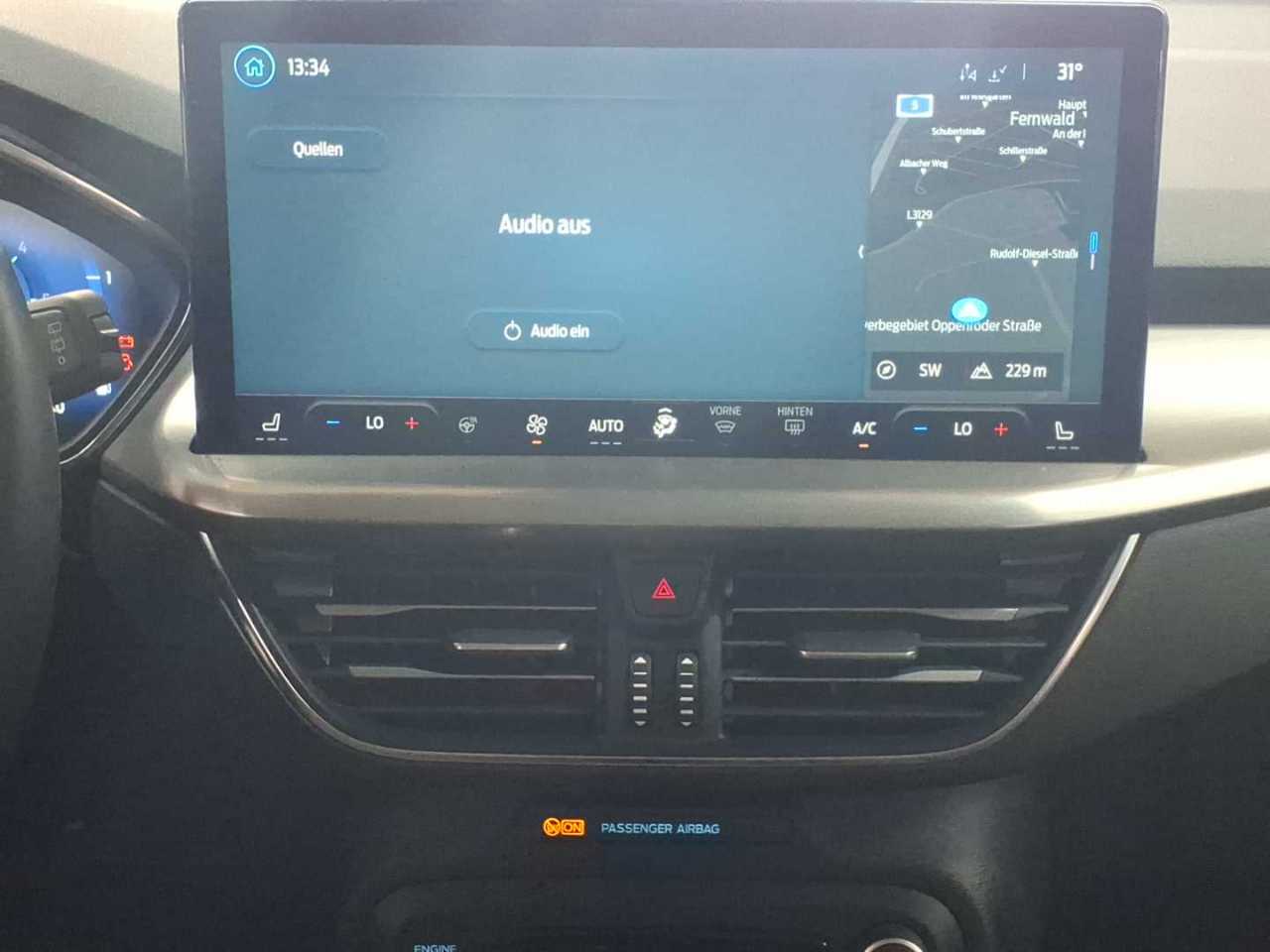 Ford Focus Turnier 1.5 EcoBlue Start-Stopp-System Aut. TITANIUM X 6