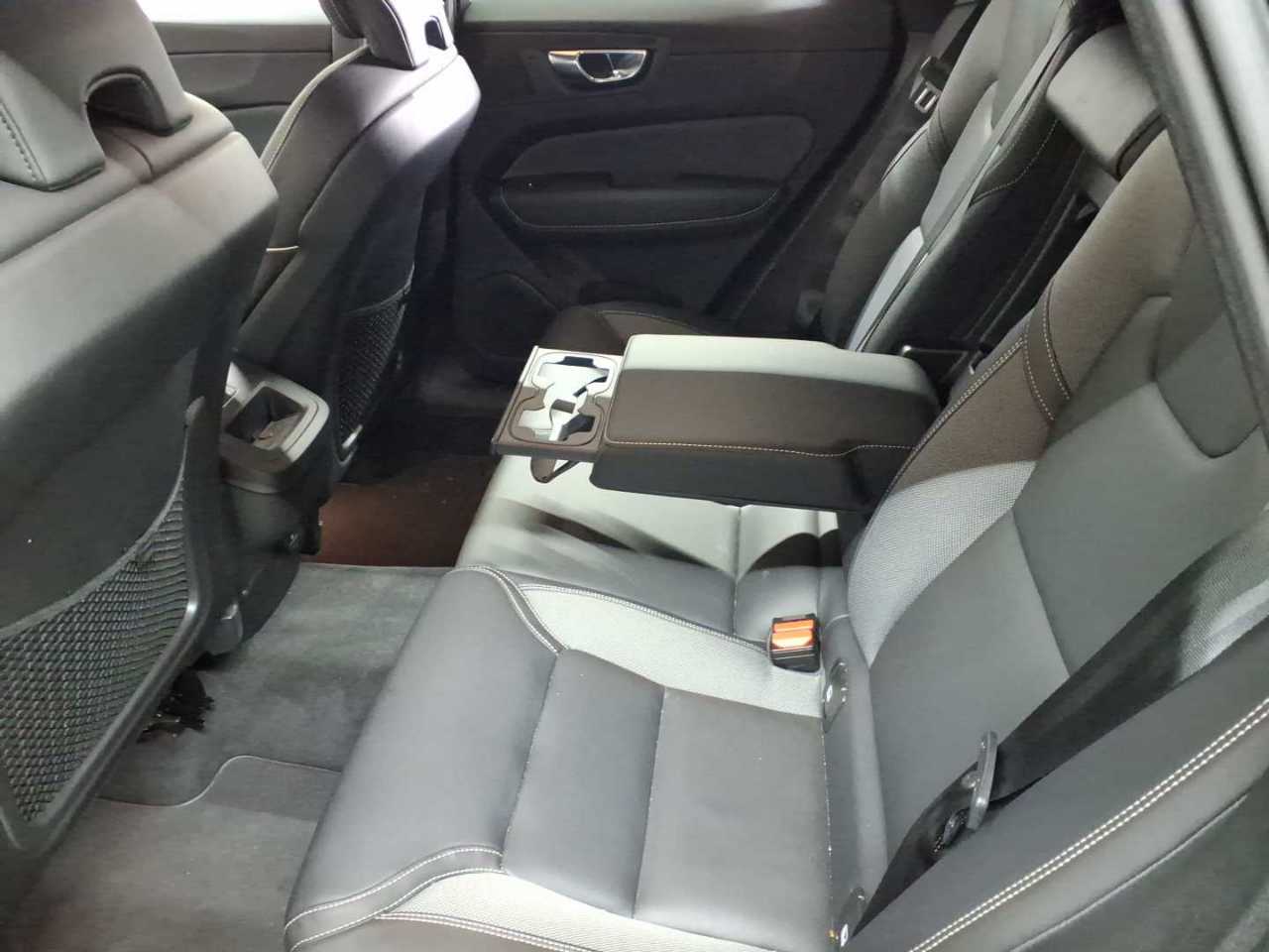 Volvo XC60 B4 D Geartronic RDesign 7