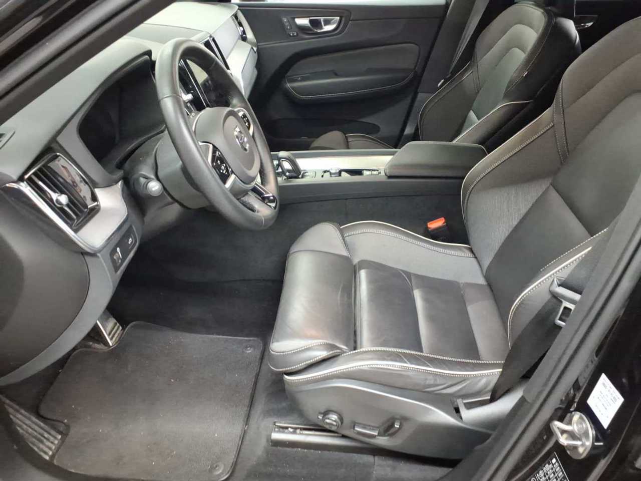 Volvo XC60 B4 D Geartronic RDesign 3