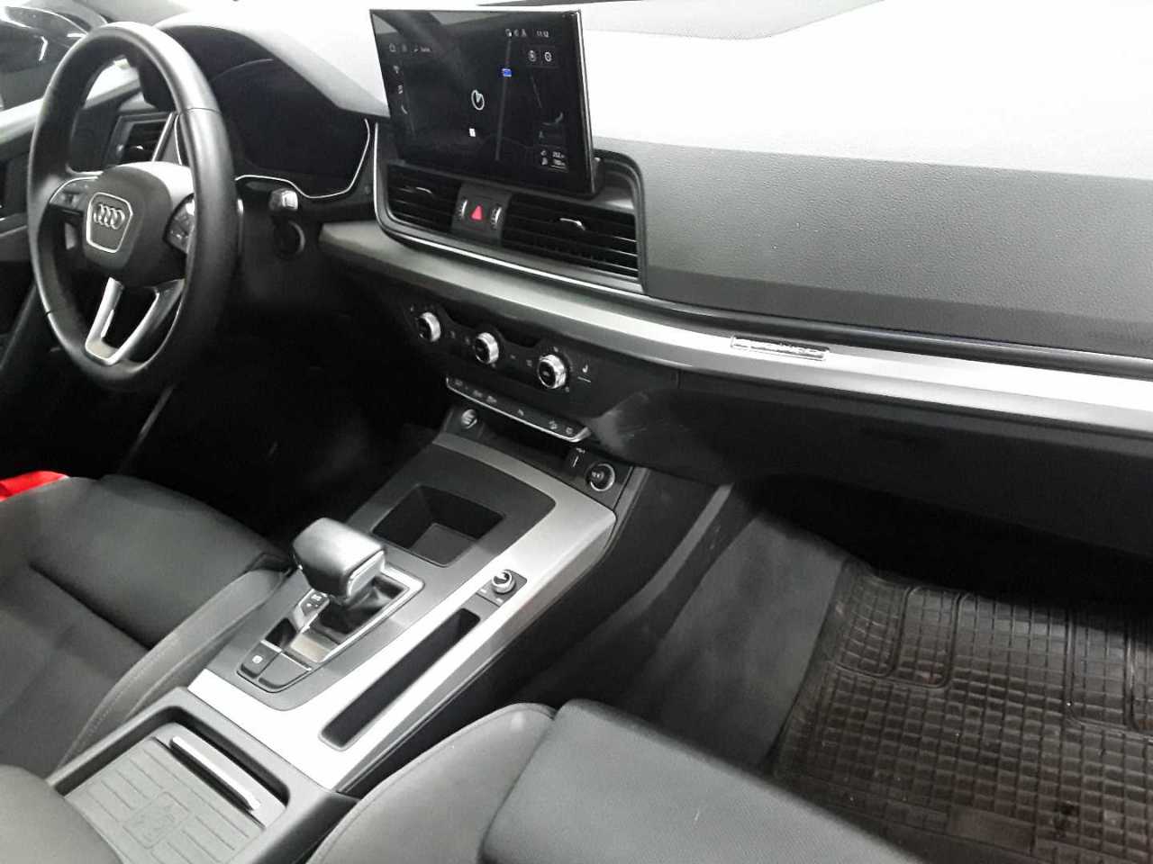 Audi Q5 40 TDI quattro S tronic 12