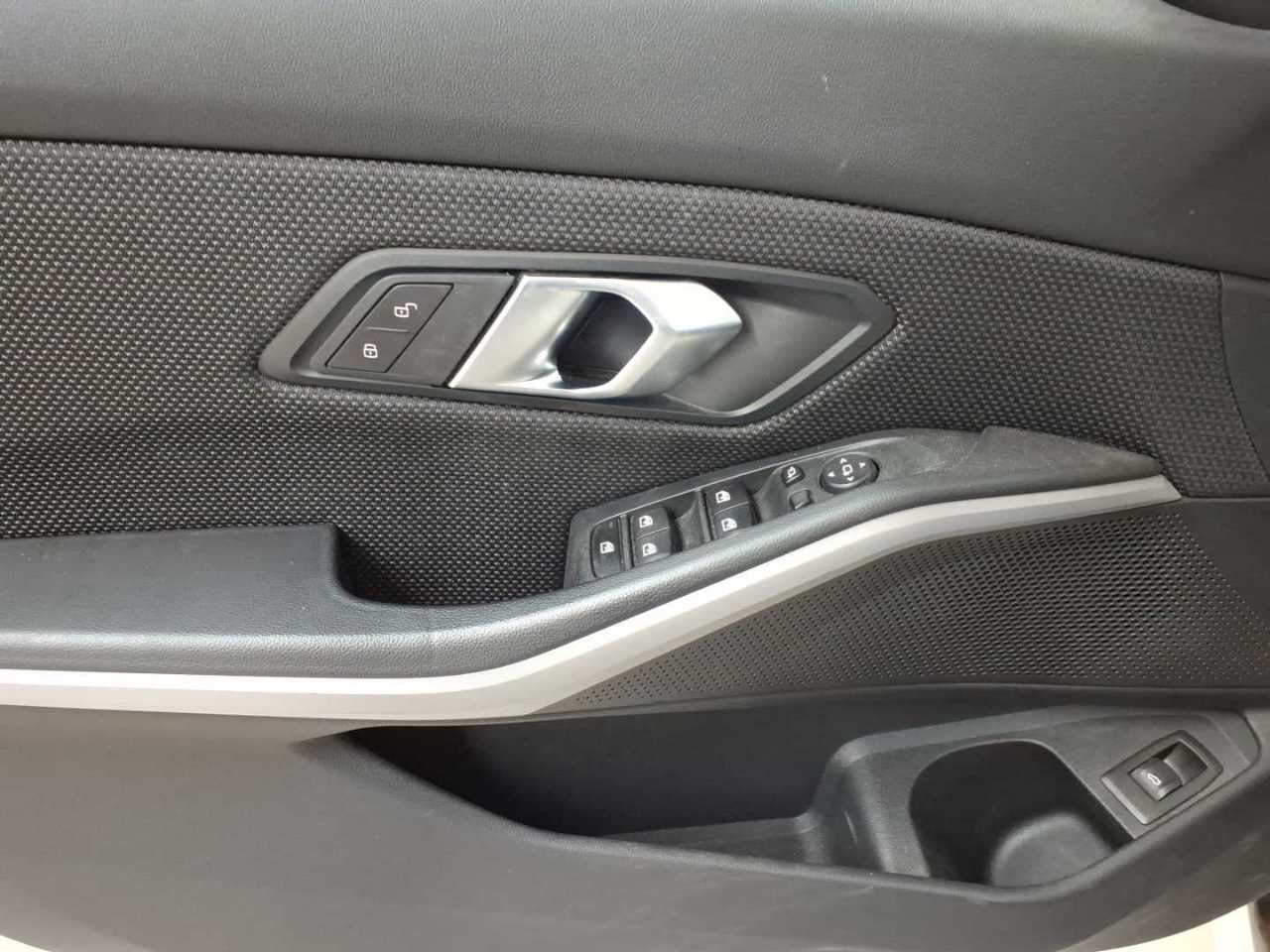 Bmw 320d Touring xDrive Aut. 4