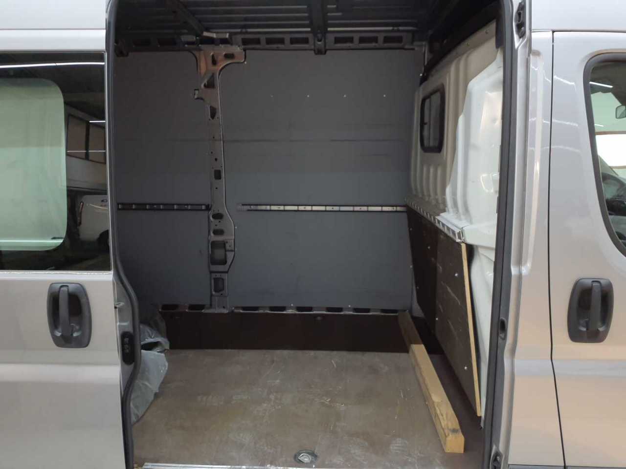 Opel Movano 2.2 BlueHDi L3H2 2WD VA S&S 13