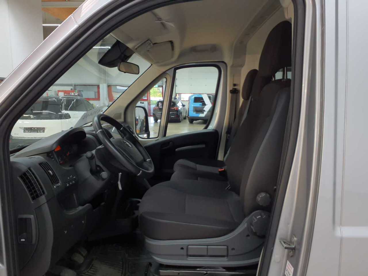 Opel Movano 2.2 BlueHDi L3H2 2WD VA S&S 8