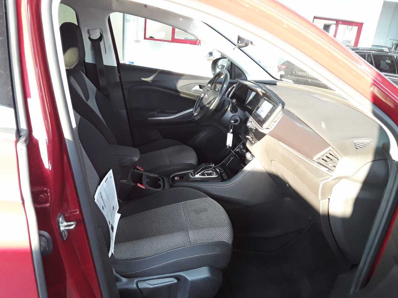 Opel Grandland 1.5 D Automatik Business Edition 10