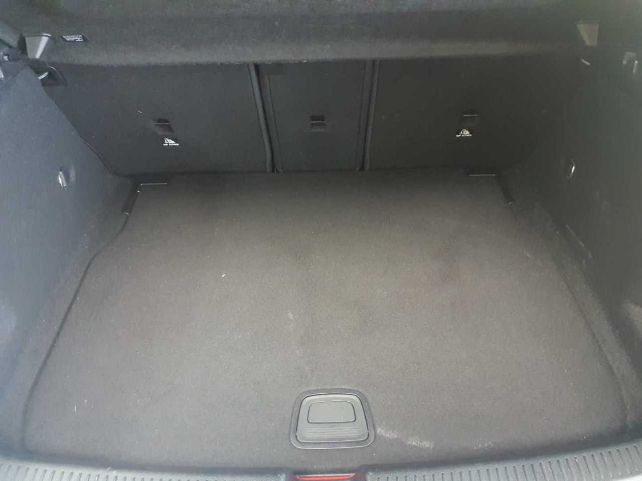 Mercedes-Benz A 200 d 4Matic 8G-DCT Progressive 9