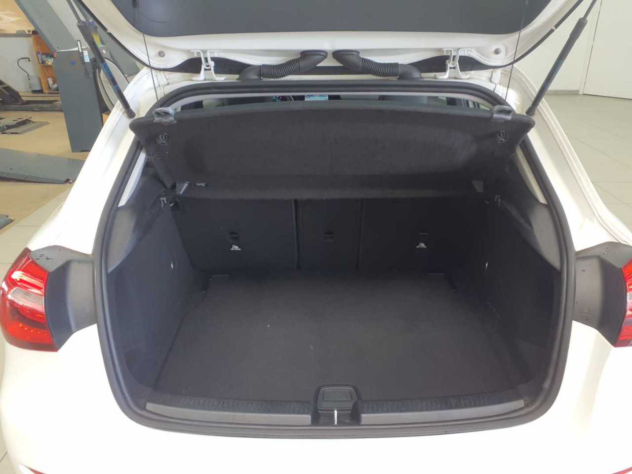 Mercedes-Benz A 200 d 4Matic 8G-DCT Progressive 8
