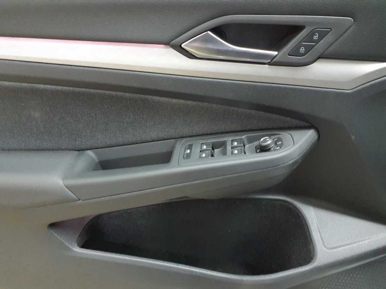 Vw Golf Variant 2.0 TDI SCR DSG Life 4