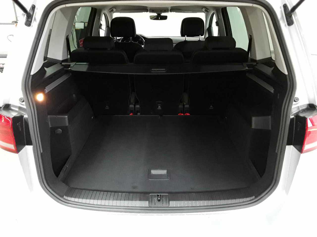 Vw Touran 2.0 TDI SCR DSG Comfortline 9