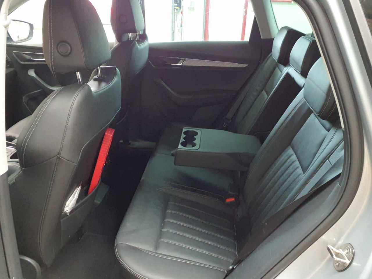 Skoda Karoq 2.0 TDI SCR 4x4 DSG Style 8