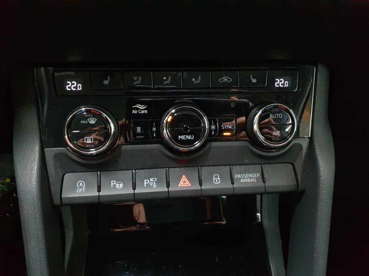 Skoda Karoq 2.0 TDI SCR 4x4 DSG Style 17