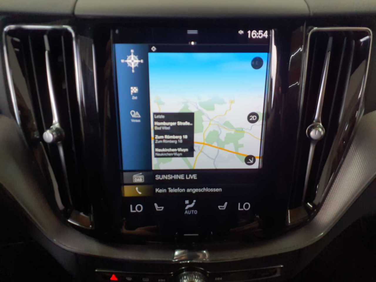 Volvo XC60 B4 D AWD Geartronic RDesign 17