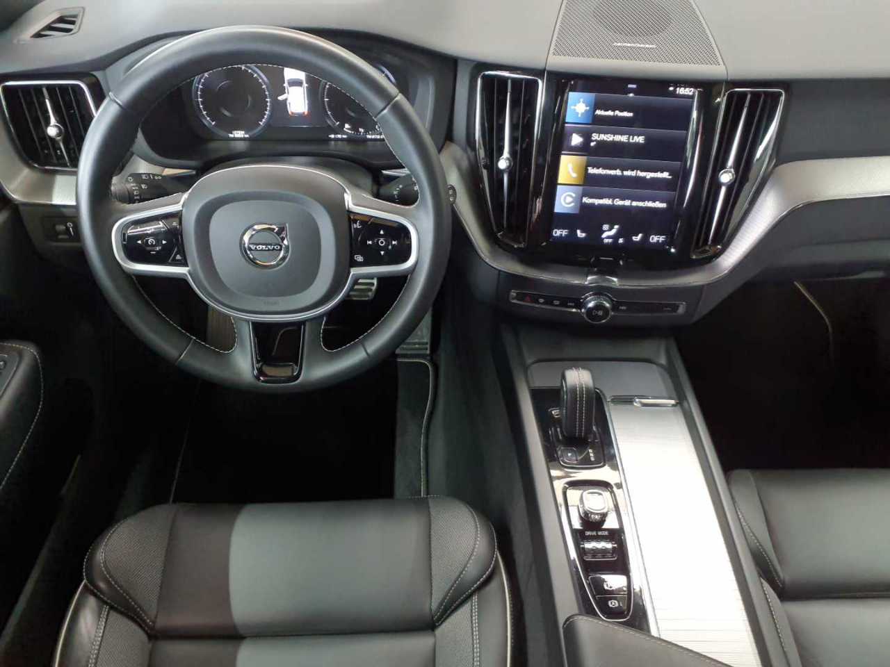 Volvo XC60 B4 D AWD Geartronic RDesign 6
