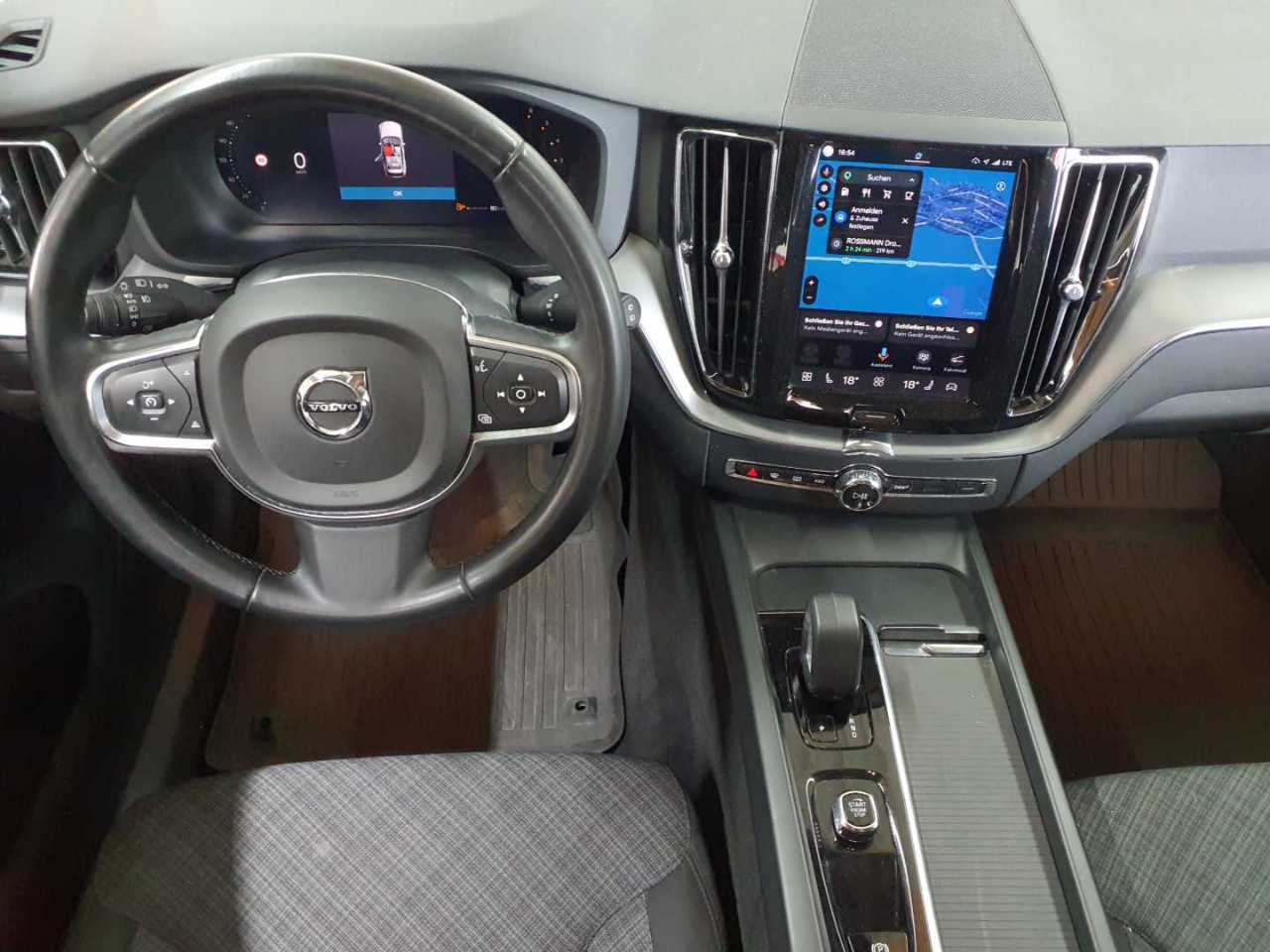 Volvo XC60 B4 D AWD Core 7