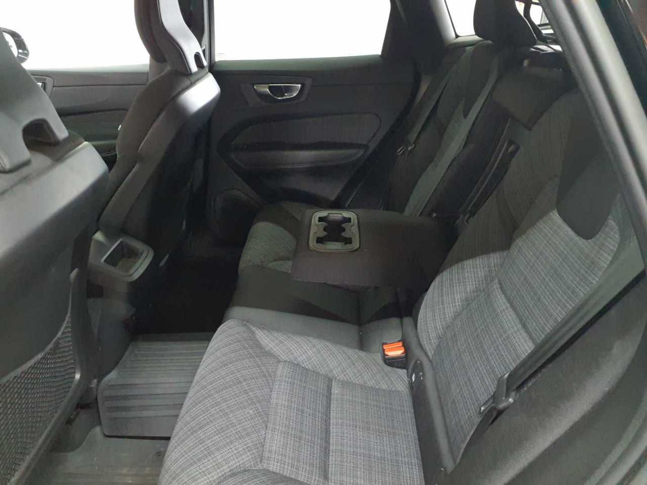 Volvo XC60 B4 D AWD Core 5