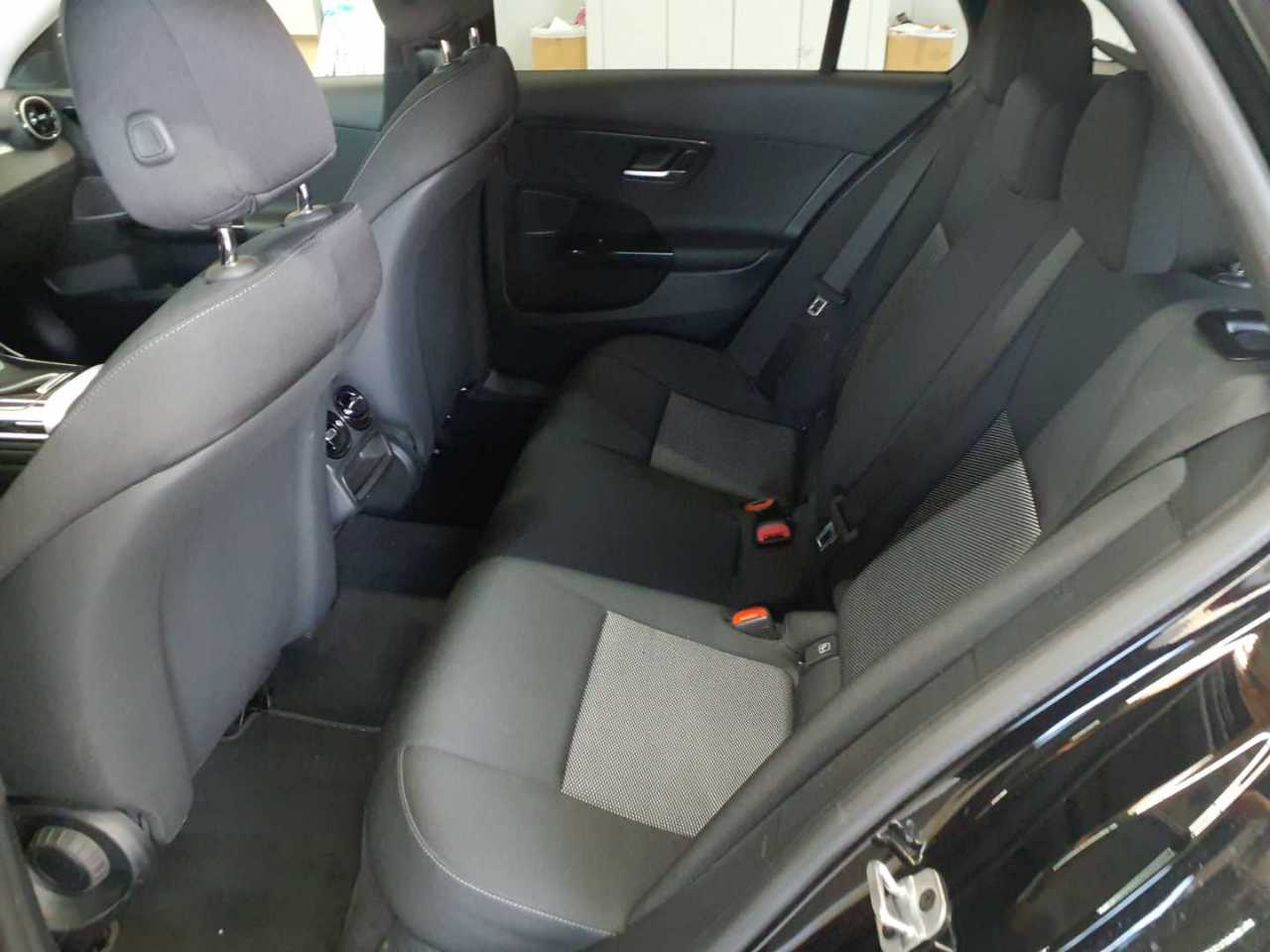 Mercedes-Benz C 300 de 4Matic T 9G-TRONIC 8