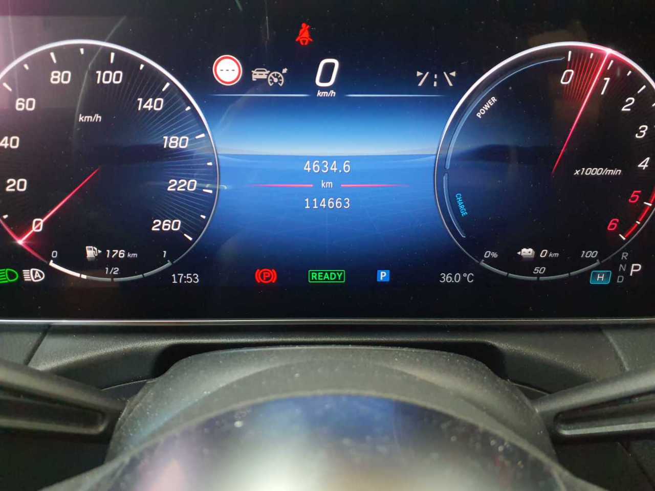 Mercedes-Benz C 300 de 4Matic T 9G-TRONIC 18
