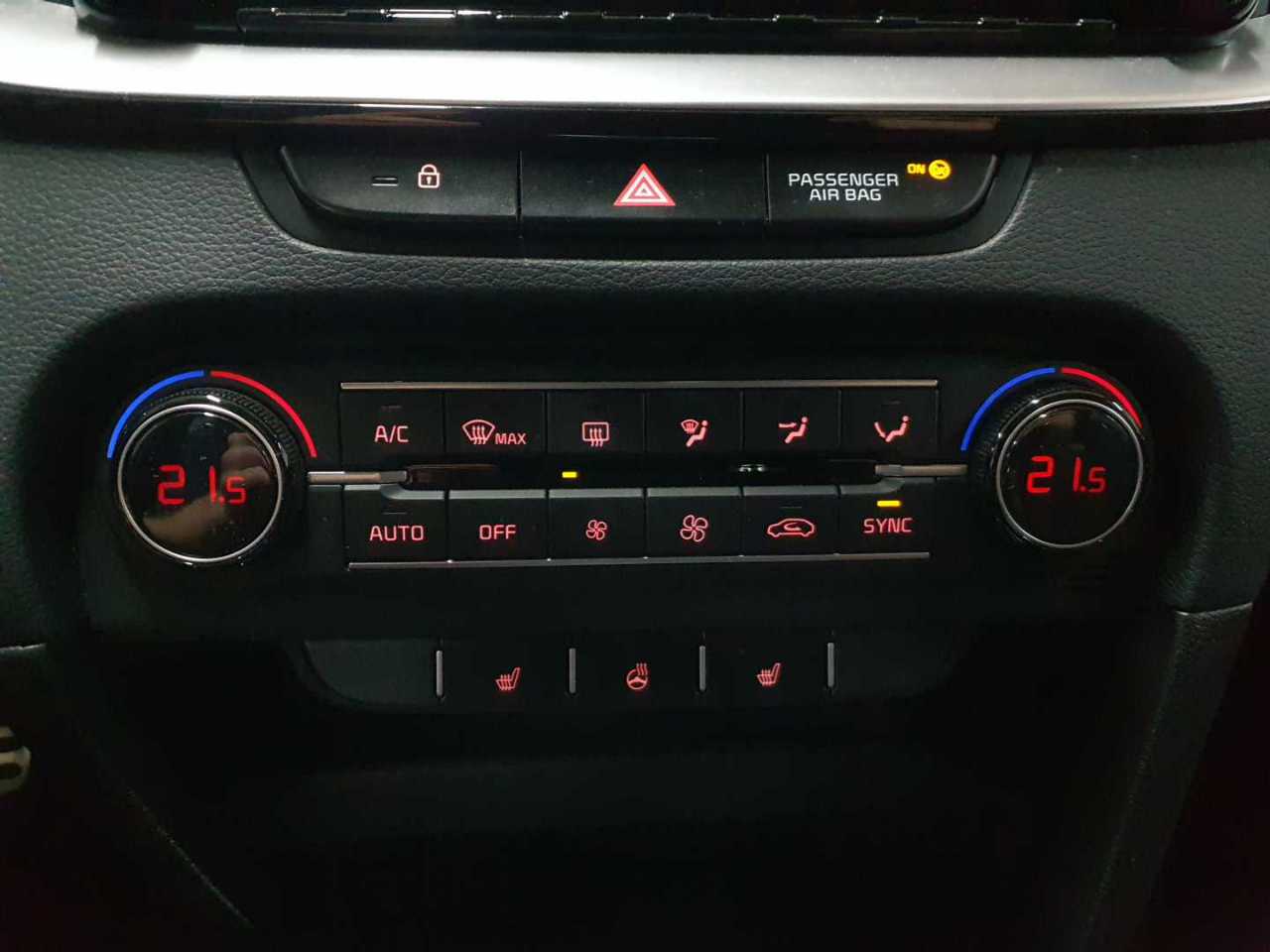 Kia Ceed 1.6 CRDi (48V Mild-Hybrid) DCT7 GT Line 17