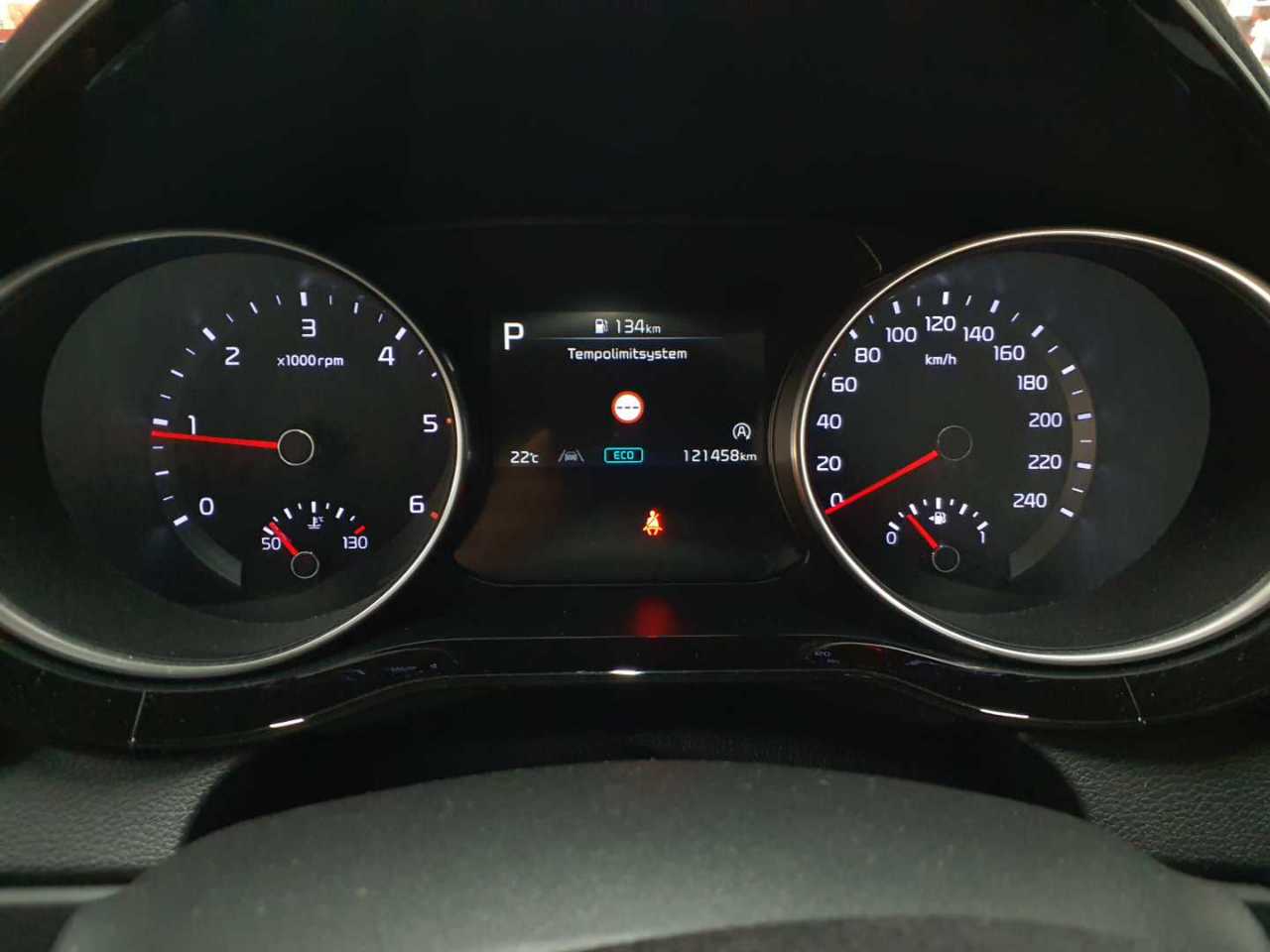 Kia Ceed 1.6 CRDi (48V Mild-Hybrid) DCT7 GT Line 18