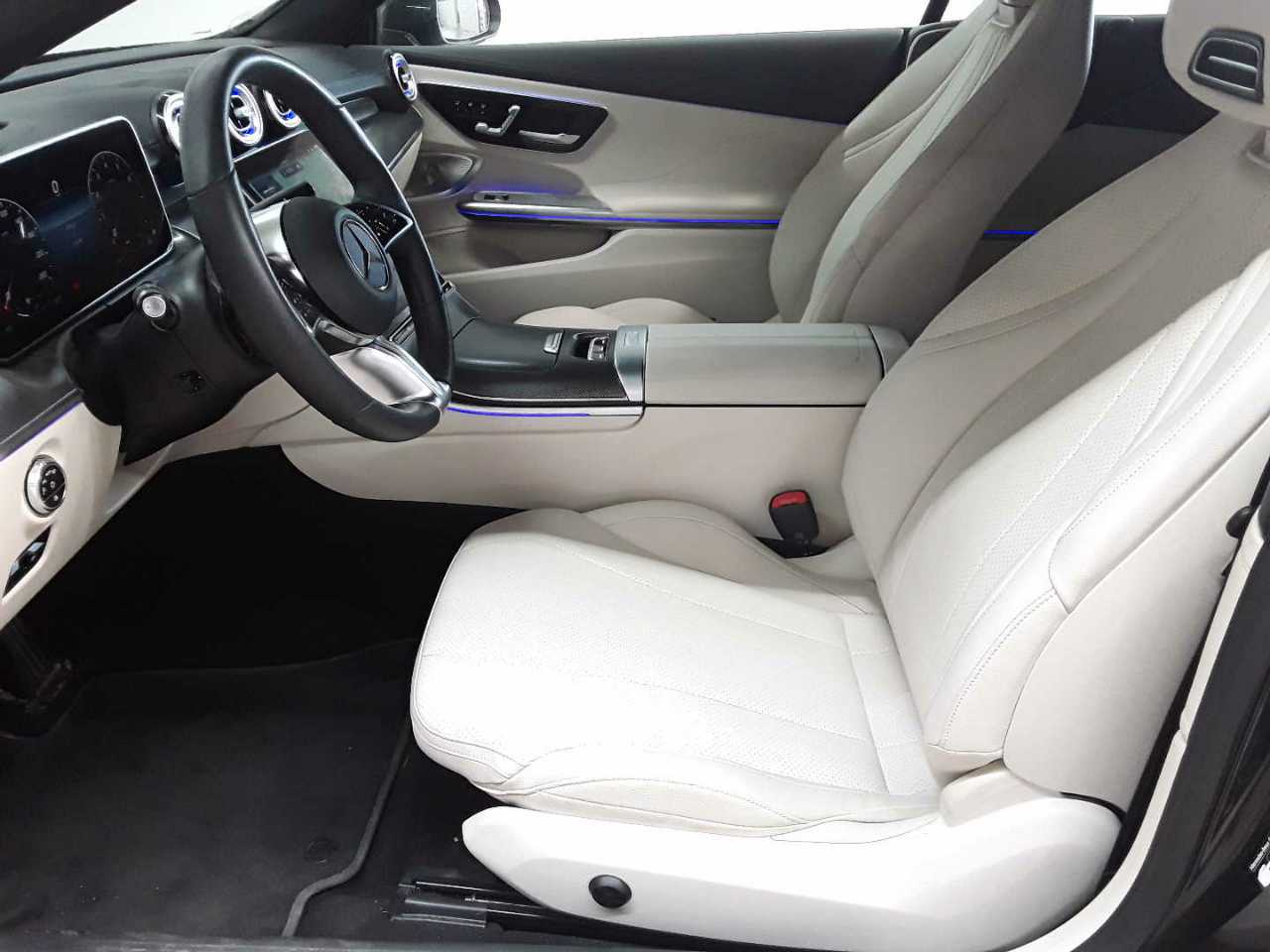 Mercedes-Benz CLE 200 Cabrio 9G-TRONIC 3