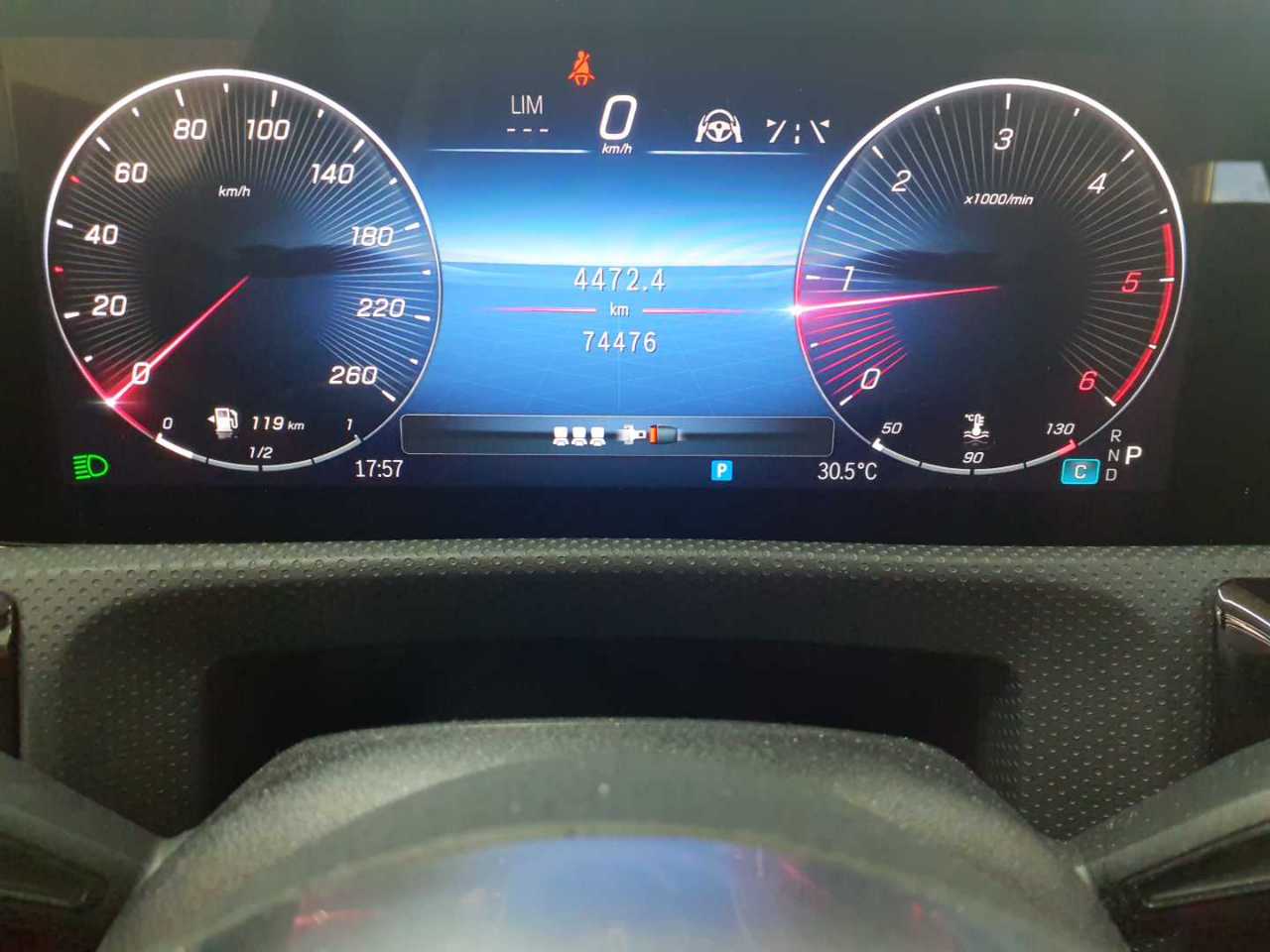 Mercedes-Benz A 200 d 8G-DCT Progressive Advanced 15