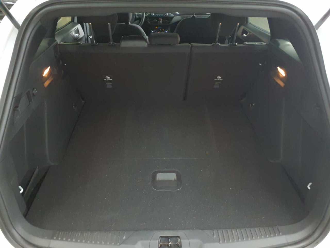 Ford Focus Turnier 1.5 EcoBlue Start-Stopp-System ST-LINE 10
