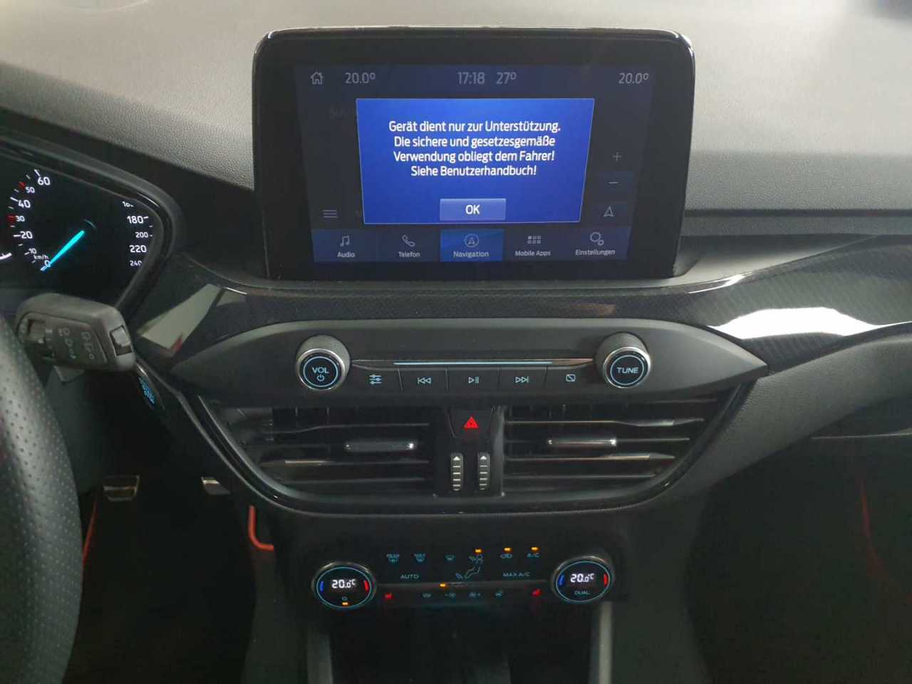 Ford Focus Turnier 1.5 EcoBlue Start-Stopp-System ST-LINE 6