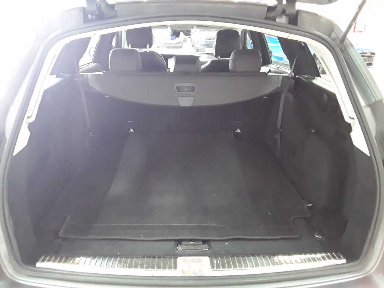 Mercedes-Benz E 220 d T 9G-TRONIC Avantgarde 14