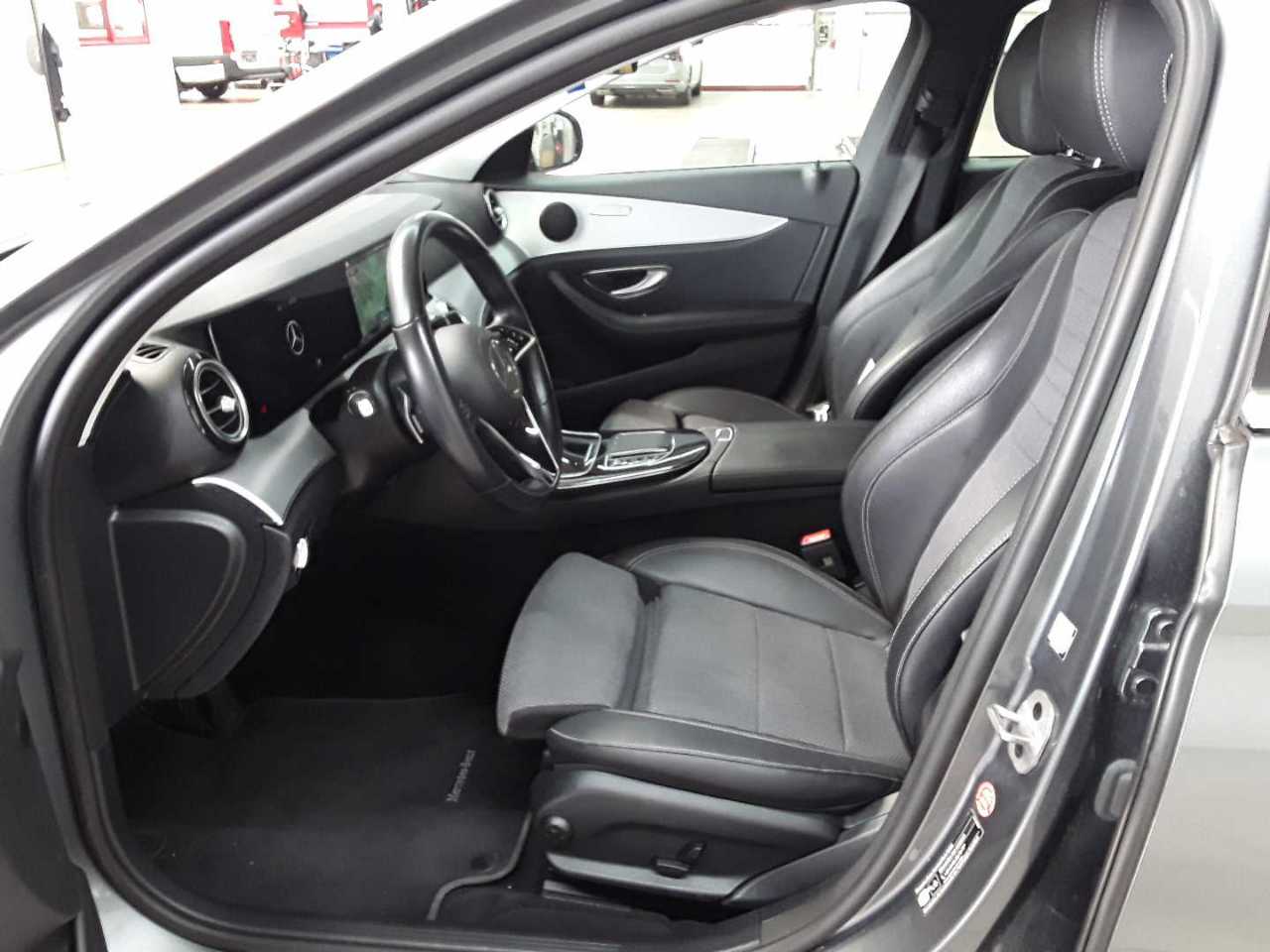 Mercedes-Benz E 220 d T 9G-TRONIC Avantgarde 7