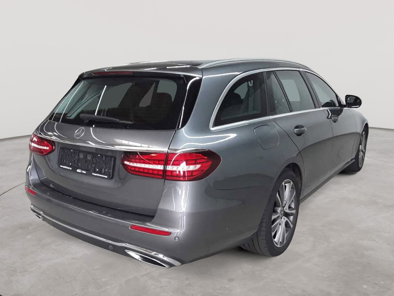 Mercedes-Benz E 220 d T 9G-TRONIC Avantgarde 4