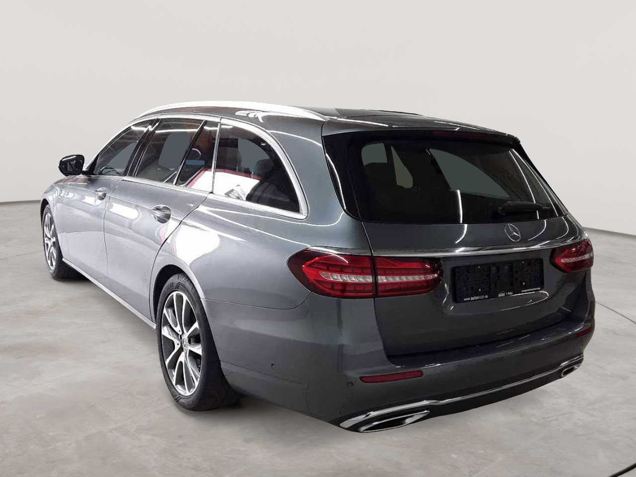 Mercedes-Benz E 220 d T 9G-TRONIC Avantgarde 5