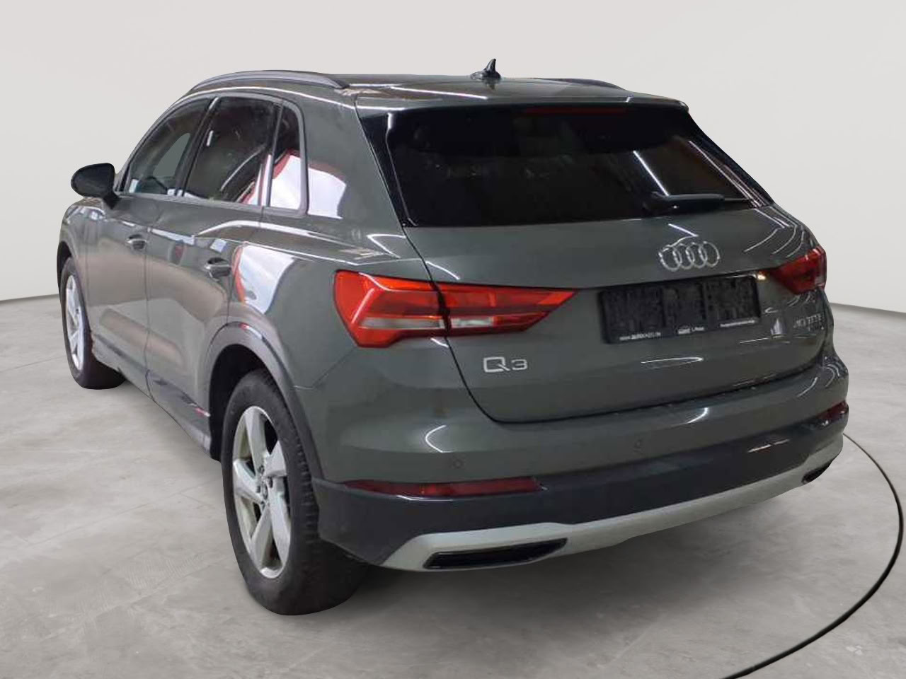 Audi Q3 40 TFSI quattro S tronic advanced 5