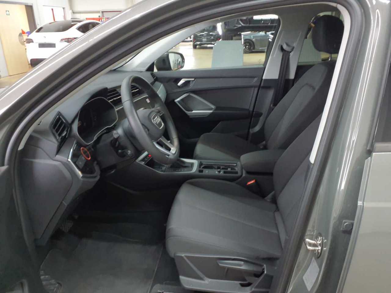 Audi Q3 40 TFSI quattro S tronic advanced 7