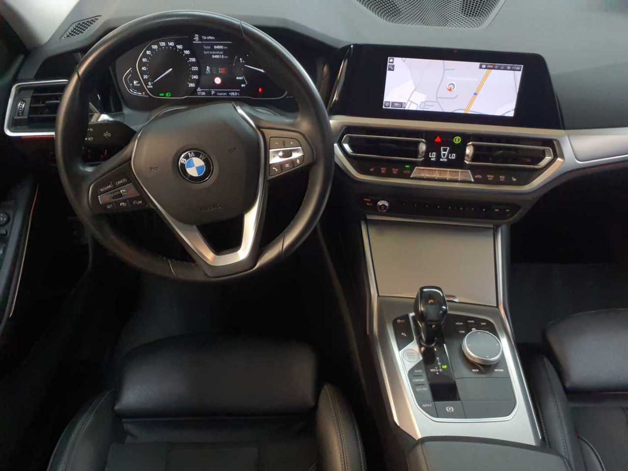 Bmw 318d Touring Aut. Sport Line 5