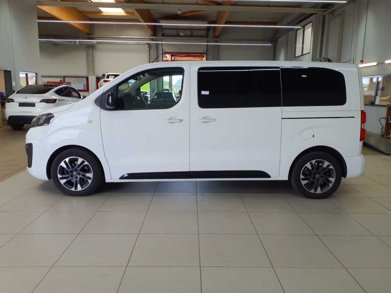 Opel Zafira Life 2.0 D M Aut. Innovation 6
