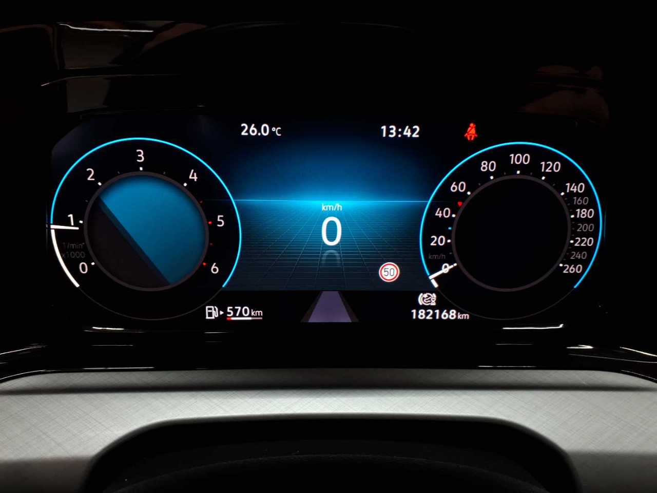 Vw Golf Variant 2.0 TDI SCR Life 14